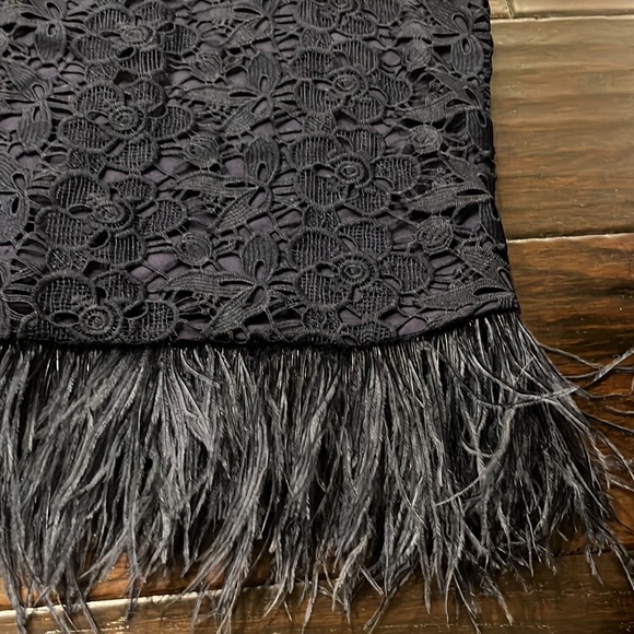 Greylin navy lace chiffon sleeveless top with feather hem - Picture 3 of 5